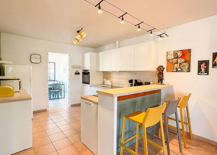 Charmante Location De Plain-pied Proche * La Couarde-sur-Mer